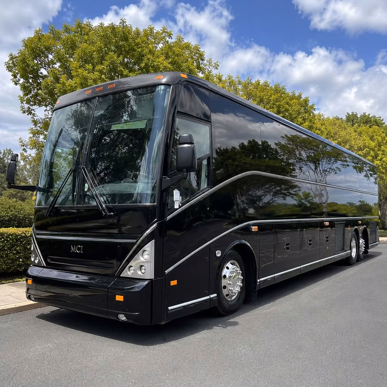 airport transfer bus rentals for corporate groups in north las vegas