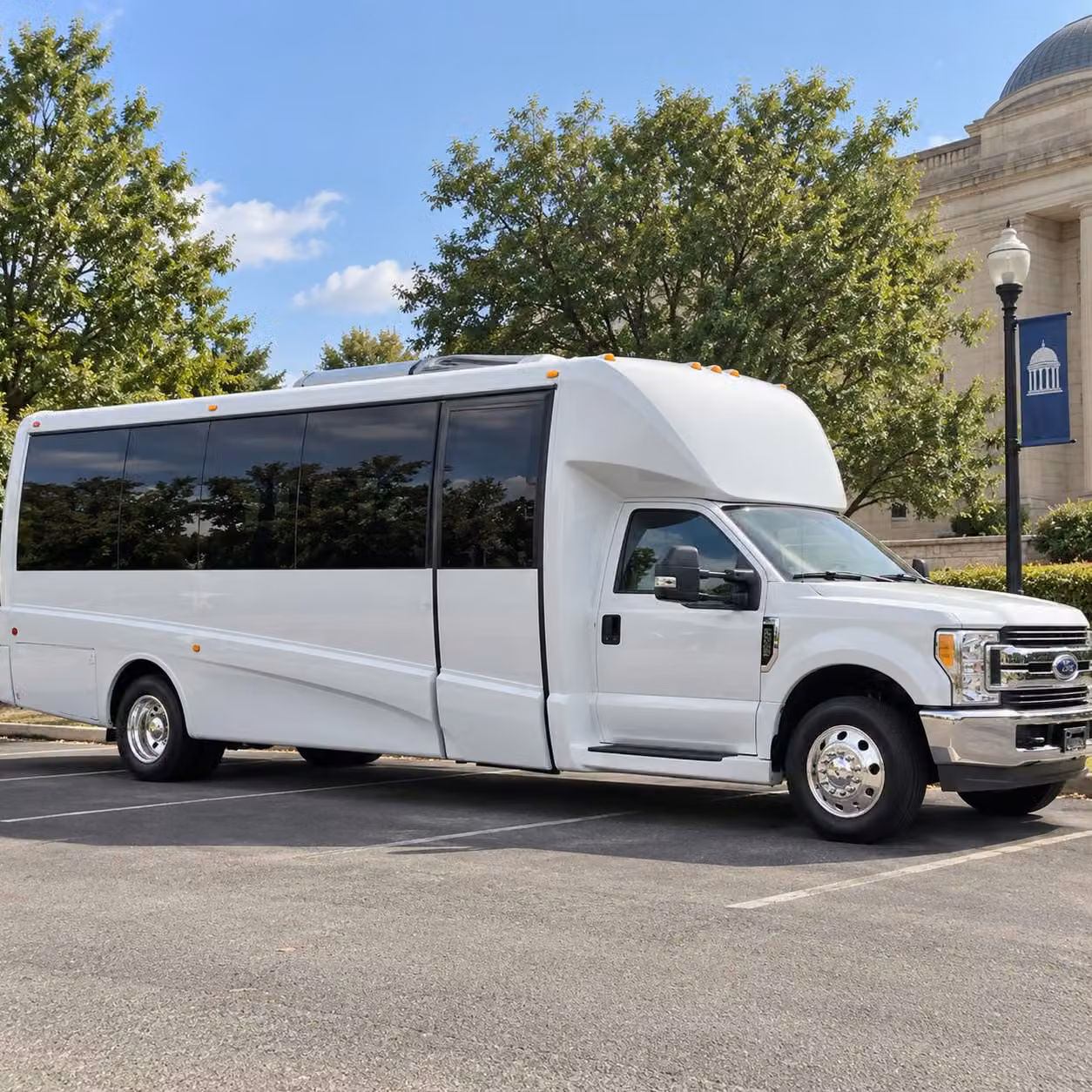 north las vegas 18 passenger minibus rental